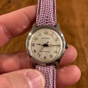 Vintage Belforte Manual Wind Fashion Watch